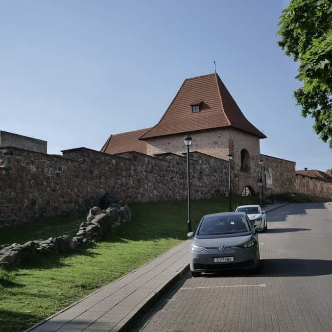 Audio Tour of Vilnius Old Town Core - Pictures and the Route Line: Your Navigation Safety Net