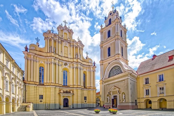 Discover Vilnius’ most Photogenic Spots with a Local - Hilltop first frames: where the big Vilnius views begin