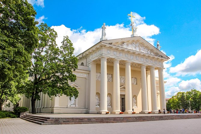 Discover Vilnius’ most Photogenic Spots with a Local - The indoor market hall: busy vibes, strong colors, and easy variety