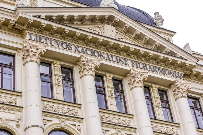 Explore Vilnius’ Art and Culture with a Local - Tips to Make the Most of Your 1.5 Hour Stop