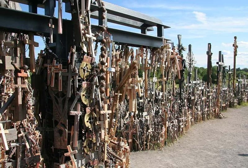 From Vilnius: Anykščiai & The Hill of Crosses Day Trip - From Vilnius to Anykščiai: why this day feels like two different Lithuania moods