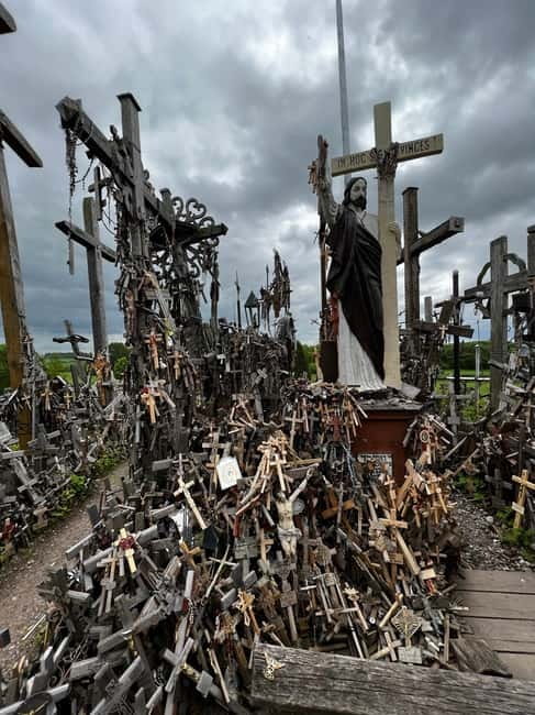 From Vilnius: Hill of Crosses, Pakruojis Manor & Kernavė … - Kernavė UNESCO: the ancient capital and its five hill forts