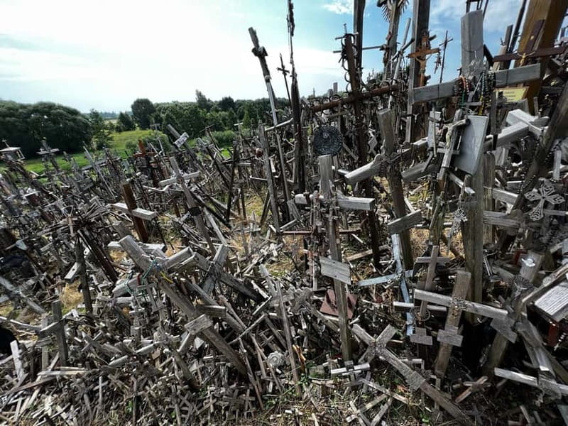 From Vilnius: Hill of Crosses, Pakruojis Manor & Kernavė … - The long drive factor, and why it shapes your day