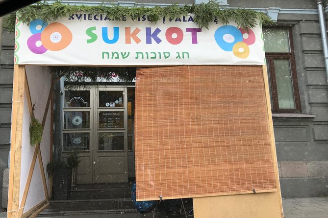 Full day around Lithuania: Jewish Finding Family Roots Trip - Vilnius or Kaunas: how the starting point changes your day