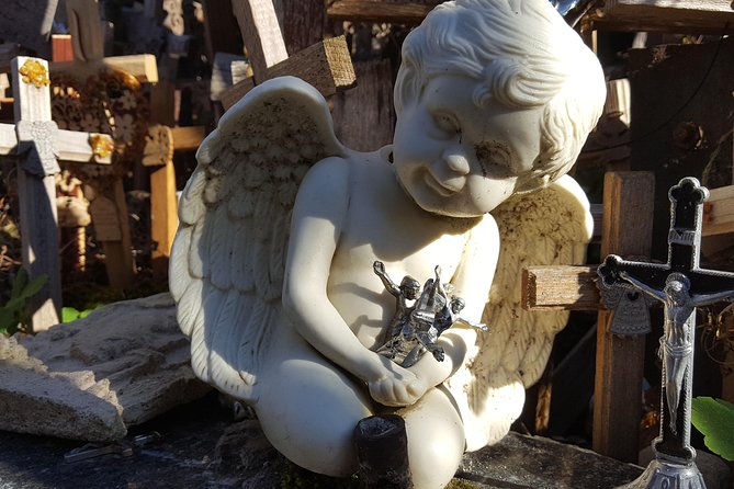 Full-Day The Hill of Crosses Tour from Vilnius - Stop 1: Discover Lithuania in the Ukmerge district