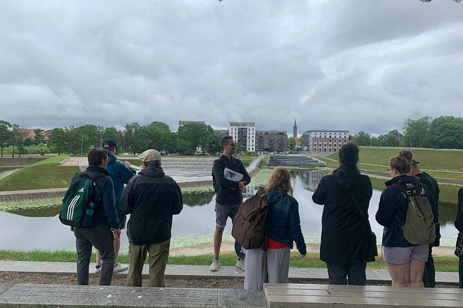 Historical Klaipeda Old Town Tour In the Lost City of Memel - Klaipedos dramos teatras: WW2 memories at the heart of the city