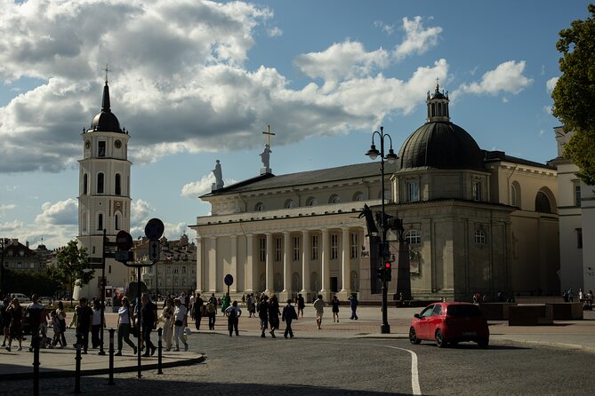 Jim's Saturday Tour from Vilnius to Trakai and Hill of Angels - Soviet-era Vilnius and the 1991 Uprising context