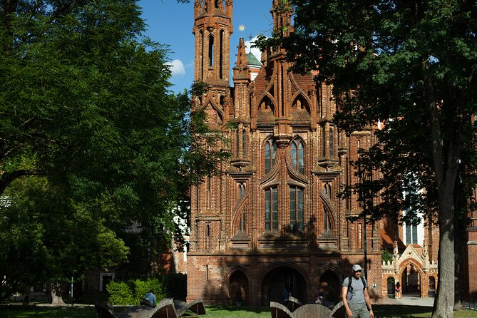 Jim's Saturday Tour from Vilnius to Trakai and Hill of Angels - The Vilnius intro, where the story starts making sense