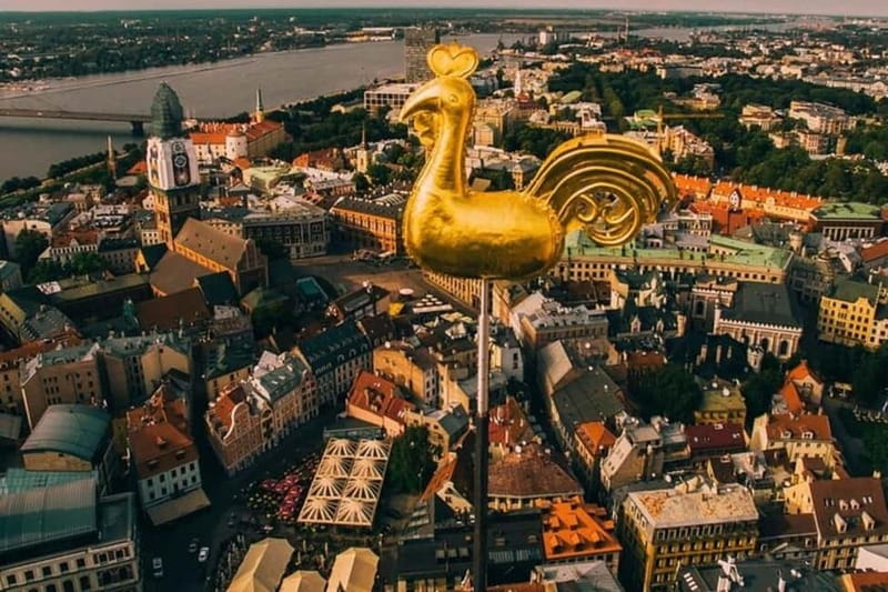 Kaunas : Sightseeing Walking Custom Tour with a Local Guide - Why Kaunas Feels Easier With a Guide