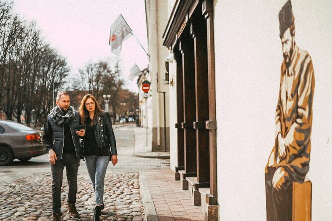 Live guide tour via WhatsApp - Vilnius Ghetto - How the clue route really works (and why it’s good)