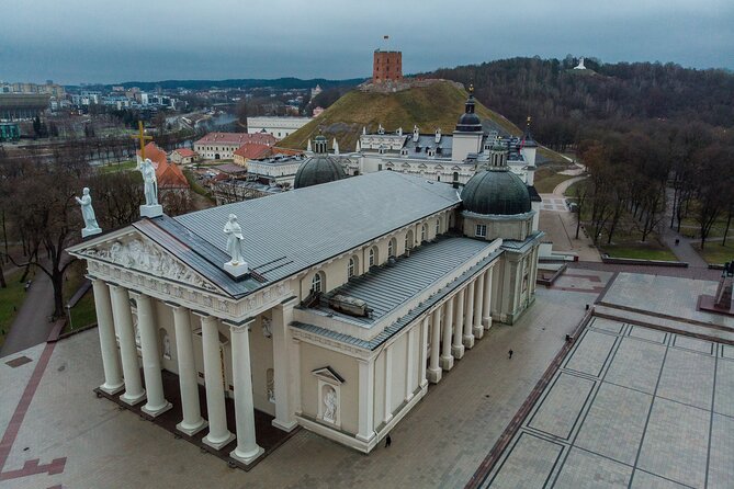 Private City Bike Tour of Vilnius Highlights - Subačiaus Panoramas, Six Bridges, and the Skyline Loop