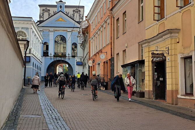 Private City Bike Tour of Vilnius Highlights - Pace, Breaks, and Family Comfort in a Private Group