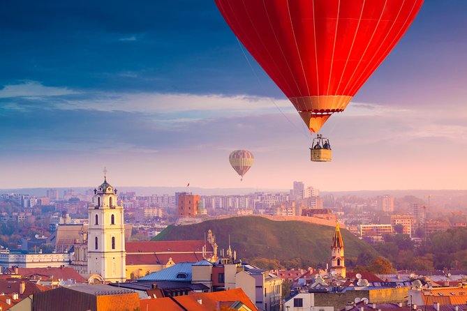 Private Hot Air Balloon Ride in Vilnius - Key highlights worth waking up for