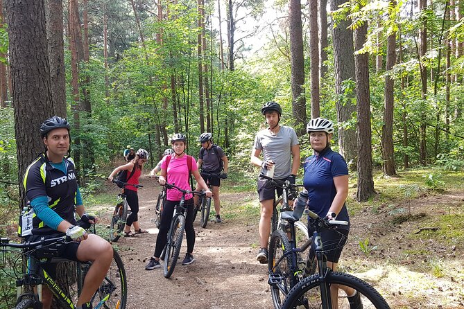 Private Mountain Bike Tour in Vilnius - Stop 1: Bike Vilnius Velotakas, then toward Old Town, Memorial, and Verkiu Manor