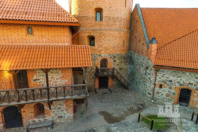 Private Transfer: from Klaipeda to Vilnius via Trakai Castle - Price and logistics, where the value comes from