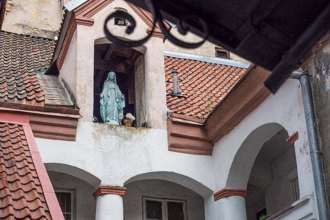 Private Vilnius Ghost & Legends tour - Simple tips to get more out of the night