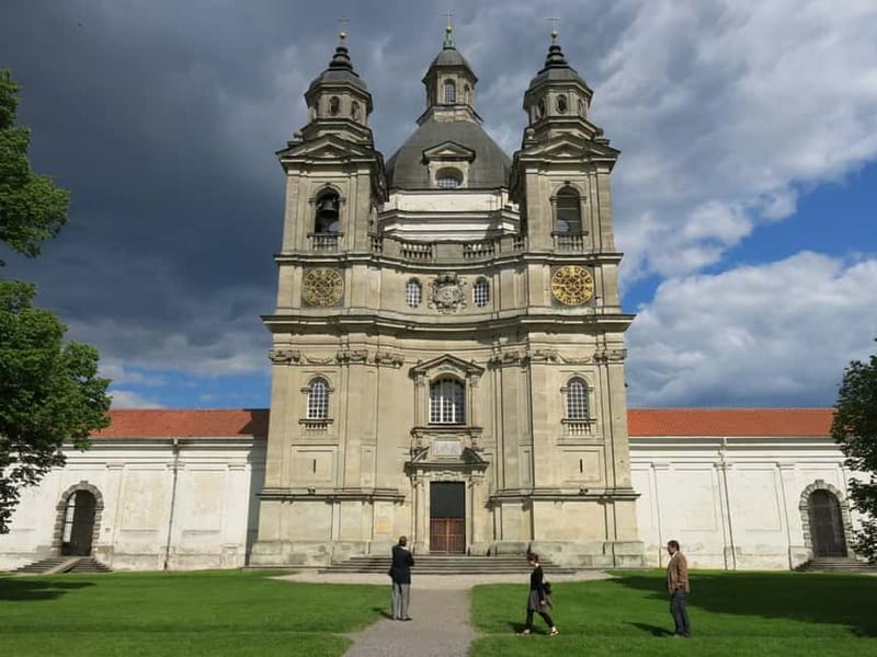 Sightseeing Tour to Kaunas and Pažaislis Monastery - An 8-hour day plan that avoids the worst kind of rushing