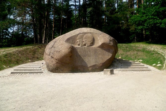 Small Group Anyksciai Regional Park Day Trip from Vilnius - Ethnographic Horse Museum, Lunch Time, and the Culture Behind It