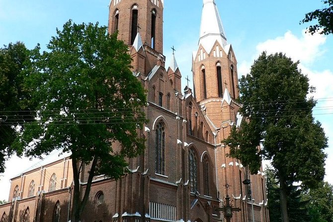 Small Group Anyksciai Regional Park Day Trip from Vilnius - St Matthias Church: The Tallest Landmark Stop in Lithuania
