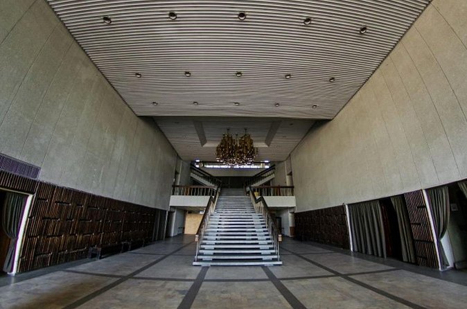 Soviet Vilnius Half-Day private Tour by minivan - Minivan comfort, pickup, and how the timing feels