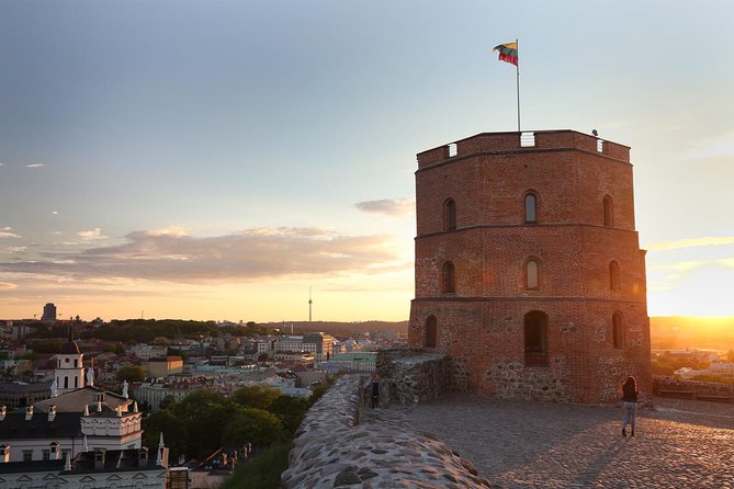 The Best Of Vilnius Walking Tour - Gediminas Castle Tower: fortifications and what survived