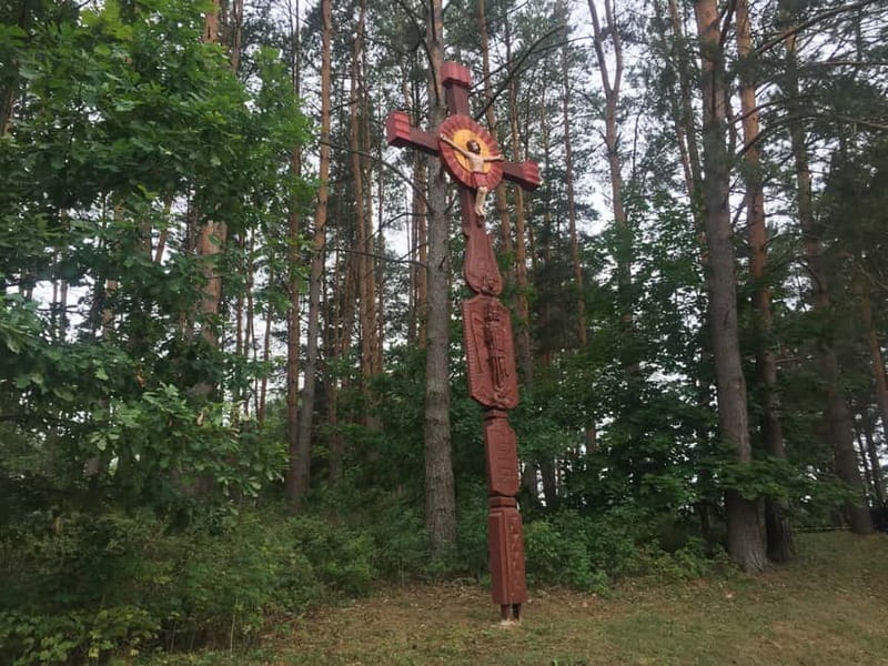 The Hill of Crosses: Full-Day Tour from Vilnius - Who should book this tour, and who might not