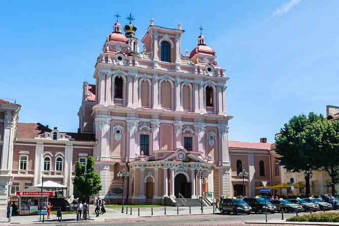 The Majestic and Royal Vilnius Private Walking Tour - A 2-hour Vilnius walk built around Gediminas and the Grand Duchy