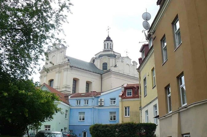 Unique Private Walking Tour Around Courtyards of Vilnius - Stop 1: Courtyard of the Lithuanian National Museum