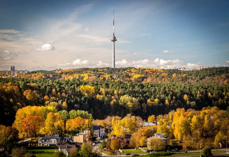 Vilnius: Discover 50+ Top Attractions with Vilnius Pass - Your best first move: use the free tours to learn the layout