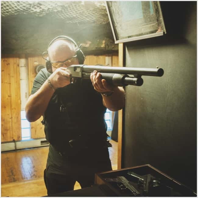 Vilnius: Gun Shooting Tour - A practical take on shooting in Vilnius County