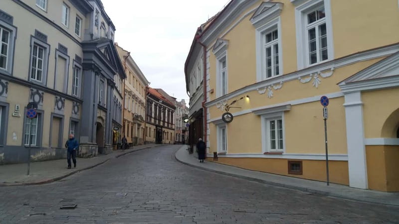 Vilnius: Morning Coffee Tour with Local Guide - Key things I’d look forward to on this Vilnius coffee walk