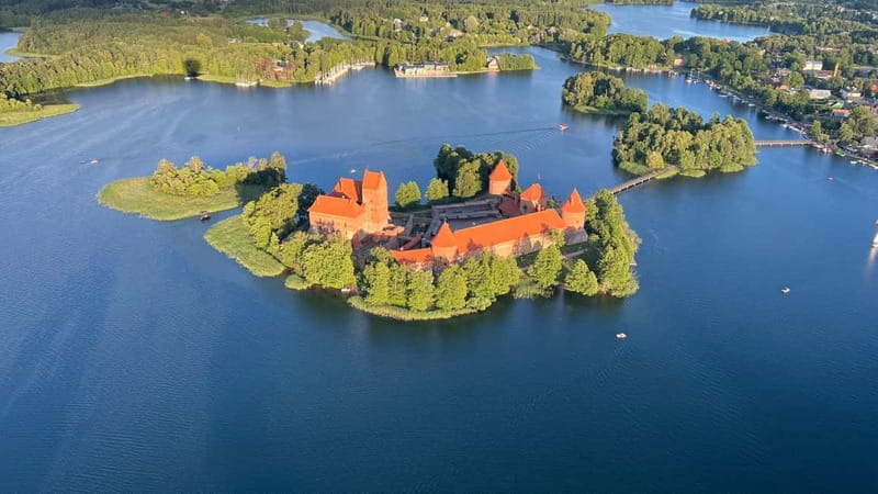 Vilnius or Trakai: Hot Air Balloon Flight - Pickup and transfer in Vilnius, plus how you meet the team