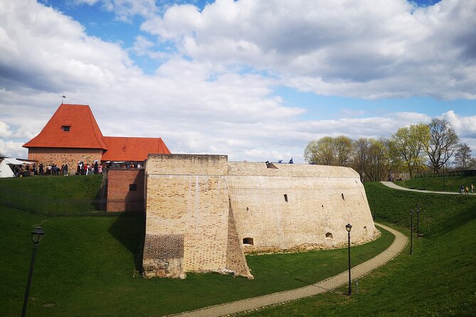 Vilnius Outdoor Escape Game: Explore the City - What to Expect From the “Escape” Part