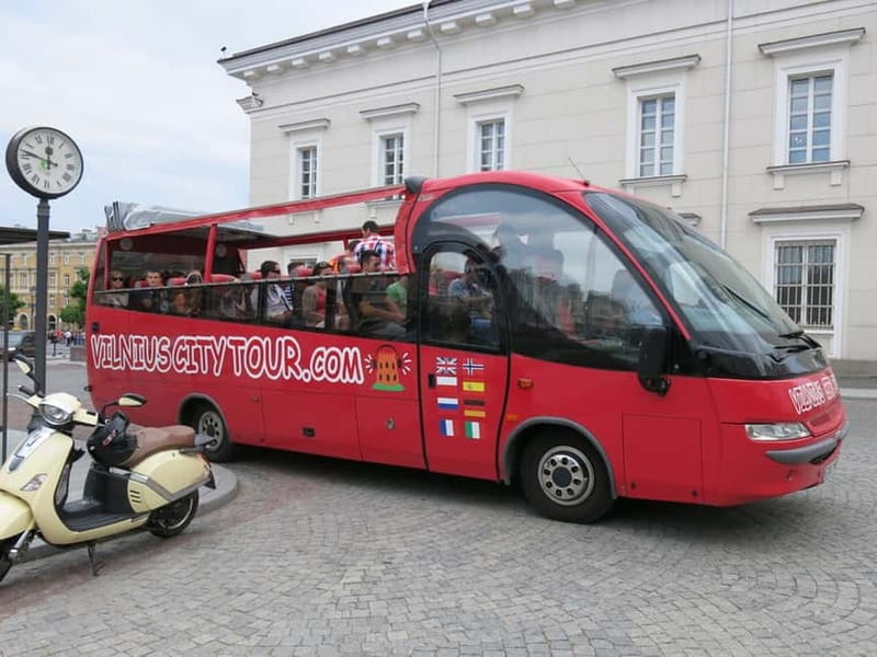 Vilnius: Sightseeing Audio Tour - Menagerie District (Žvėrynas) and River Neris Views