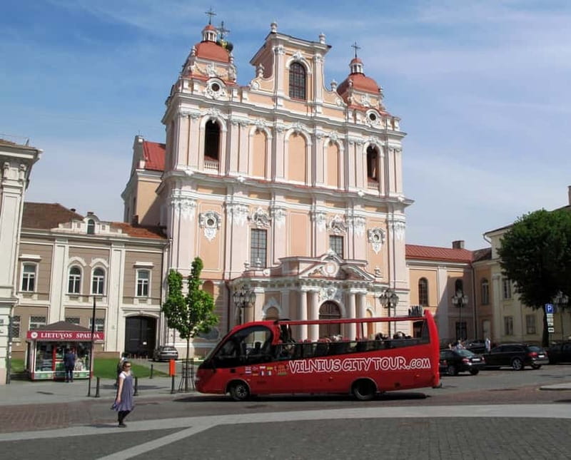 Vilnius: Sightseeing Audio Tour - Cathedral Square to Presidential Palace and the Town Hall Core