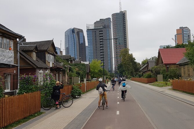 Vilnius: Soviet Vilnius Bike Tour - Piromontas: early residential district architecture and a living Armenian center