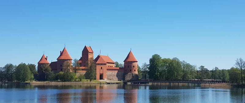 Vilnius: Trakai Castle Half-Day Tour by minivan - Guides Make or Break It, and Here That’s a Big Win