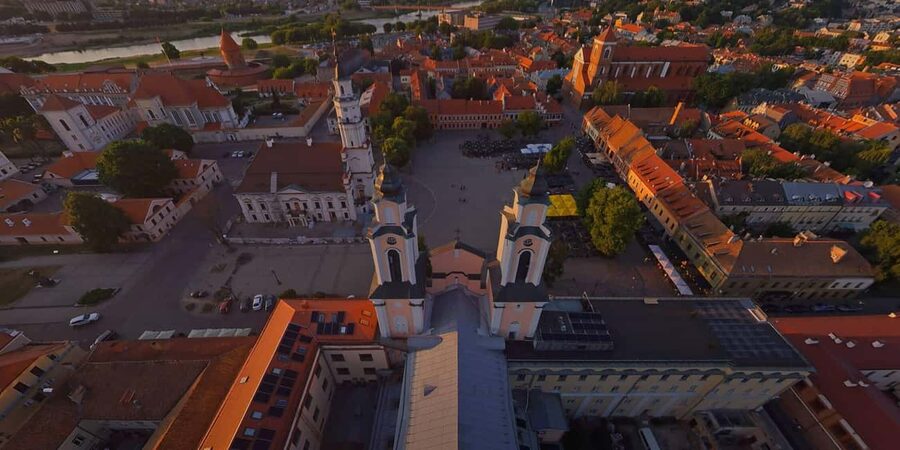 Virtual reality movie - experience I AM LITHUANIA - Key Things I Think You Should Notice